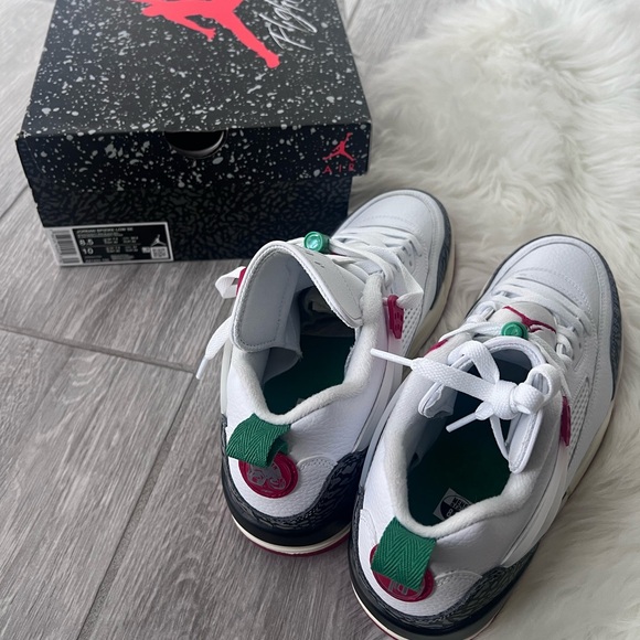 Men’s Jordan Spizike Low - Picture 12 of 16